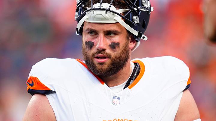 Denver Broncos defensive end Zach Allen Denver Broncos defensive end Zach Allen