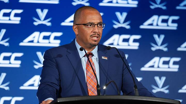 Jul 15, 2026; Charlotte, NC, USA; Virginia head coach Tony Elliott speaks to the media during ACC Media Days at Hilton Charlotte Uptown. Mandatory Credit: Jim Dedmon-Imagn Images Jul 15, 2026; Charlotte, NC, USA; Virginia head coach Tony Elliott speaks to the media during ACC Media Days at Hilton Charlotte Uptown. Mandatory Credit: Jim Dedmon-Imagn Images