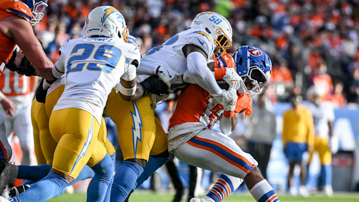 Find out which former Syracuse football players ended the regular season in style during week 18 of the NFL season.