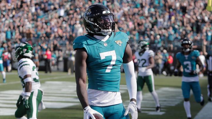 Dec 14, 2025; Jacksonville, Florida, USA; Jacksonville Jaguars wide receiver Brian Thomas Jr. (7) reacts after scoring a touchdown in the first quarter against the New York Jets at EverBank Stadium. Mandatory Credit: Travis Register-Imagn Images Dec 14, 2025; Jacksonville, Florida, USA; Jacksonville Jaguars wide receiver Brian Thomas Jr. (7) reacts after scoring a touchdown in the first quarter against the New York Jets at EverBank Stadium. Mandatory Credit: Travis Register-Imagn Images