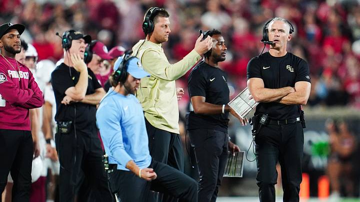 Florida State Seminoles head coach Mike Norvell during the game against Louisville where the ‘Noles would lose 44-20 at L&N Federal Credit Union Stadium. Oct. 9, 2026. Florida State Seminoles head coach Mike Norvell during the game against Louisville where the ‘Noles would lose 44-20 at L&N Federal Credit Union Stadium. Oct. 9, 2026.
