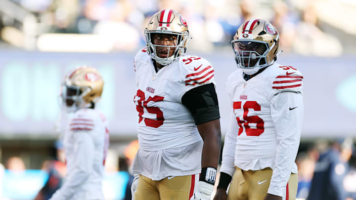 San Francisco 49ers defensive linemen Alfred Collins (L) and Keion White (R)