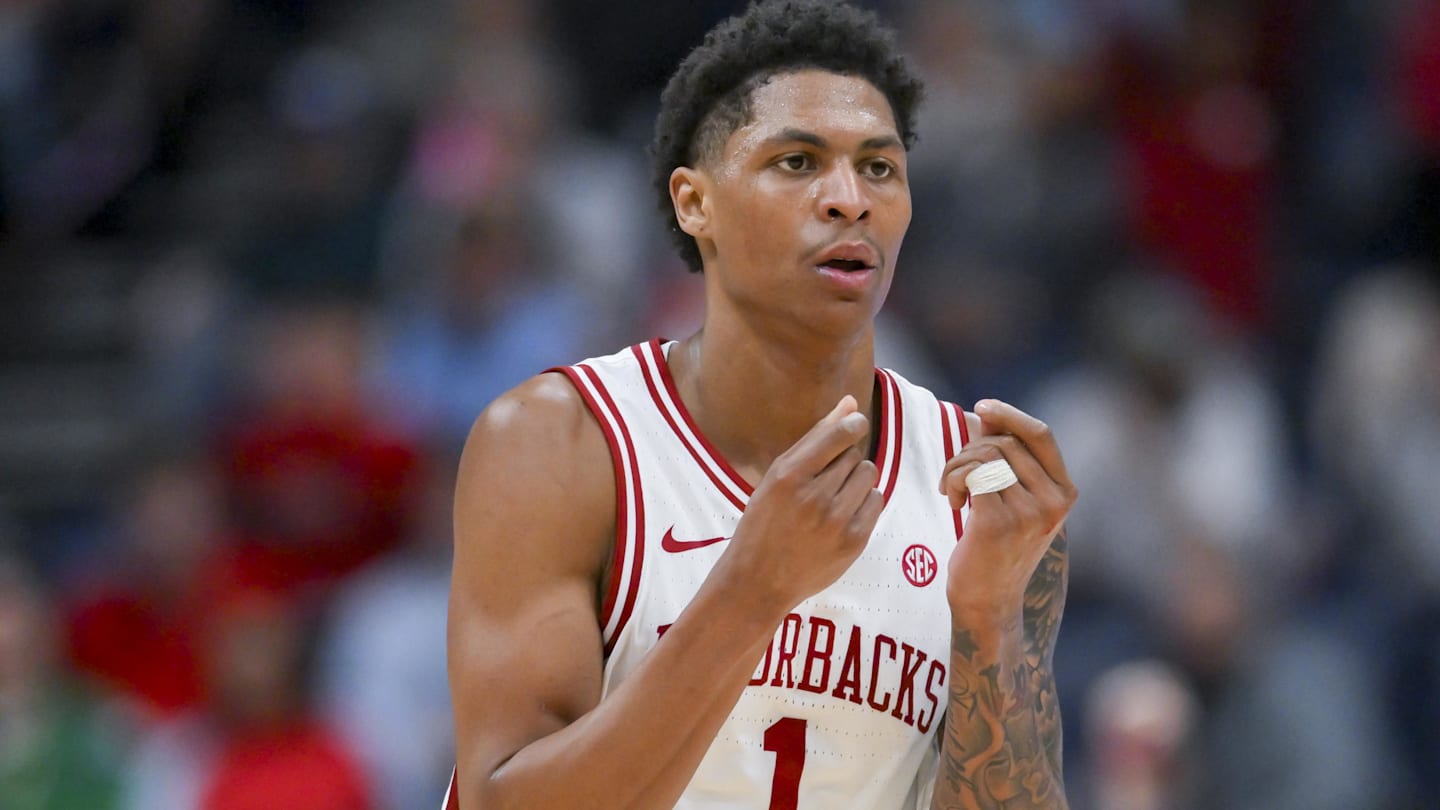 Arkansas Fans May Be Bracing for Meleek Thomas to Leave for NBA