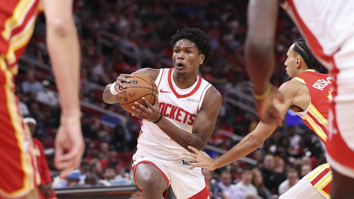 Oct 6, 2025; Houston, Texas, USA; Houston Rockets guard Amen Thompson (1) drives with the ball during the second quarter against the Atlanta Hawks at Toyota Center. Mandatory Credit: Troy Taormina-Imagn Images Oct 6, 2025; Houston, Texas, USA; Houston Rockets guard Amen Thompson (1) drives with the ball during the second quarter against the Atlanta Hawks at Toyota Center. Mandatory Credit: Troy Taormina-Imagn Images