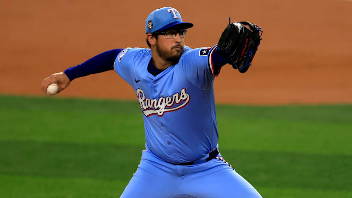 Texas Rangers pitcher Dane Dunning