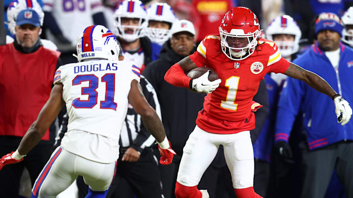 Jan 26, 2025; Kansas City, MO, USA; Kansas City Chiefs wide receiver Xavier Worthy (1) makes a catch against Buffalo Bills cornerback Rasul Douglas (31) during the first half in the AFC Championship game at GEHA Field at Arrowhead Stadium. Mandatory Credit: Mark J. Rebilas-Imagn Images Jan 26, 2025; Kansas City, MO, USA; Kansas City Chiefs wide receiver Xavier Worthy (1) makes a catch against Buffalo Bills cornerback Rasul Douglas (31) during the first half in the AFC Championship game at GEHA Field at Arrowhead Stadium. Mandatory Credit: Mark J. Rebilas-Imagn Images