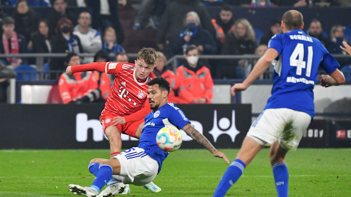 Timothée Kolodziejczak Timothée Kolodziejczak