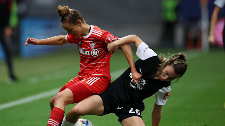 Am 12. Spieltag kommt es zum Spitzenspiel zwischen dem FC Bayern und Eintracht Frankfurt Am 12. Spieltag kommt es zum Spitzenspiel zwischen dem FC Bayern und Eintracht Frankfurt