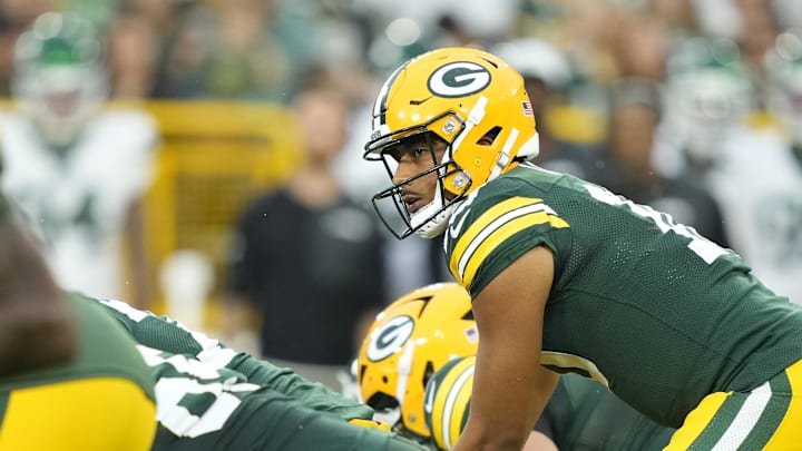 Green Bay Packers quarterback Jordan Love (10) lines up for the snap against the New York Jets. Green Bay Packers quarterback Jordan Love (10) lines up for the snap against the New York Jets.
