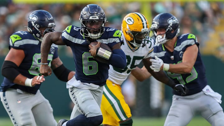 Seattle Seahawks quarterback Jalen Milroe (6) runs the ball against the Green Bay Packers during their final preseason game on Saturday, August 23, 2025, at Lambeau Field in Green Bay, Wis. The Packers won the game, 20-7.
Tork Mason/USA TODAY NETWORK-Wisconsin