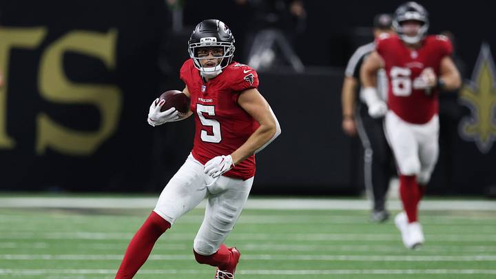 Oct 5, 2026; New Orleans, Louisiana, USA; Atlanta Falcons wide receiver Drake London (5) runs against the New Orleans Saints during the first half at Caesars Superdome. Mandatory Credit: Stephen Lew-Imagn Images Oct 5, 2026; New Orleans, Louisiana, USA; Atlanta Falcons wide receiver Drake London (5) runs against the New Orleans Saints during the first half at Caesars Superdome. Mandatory Credit: Stephen Lew-Imagn Images