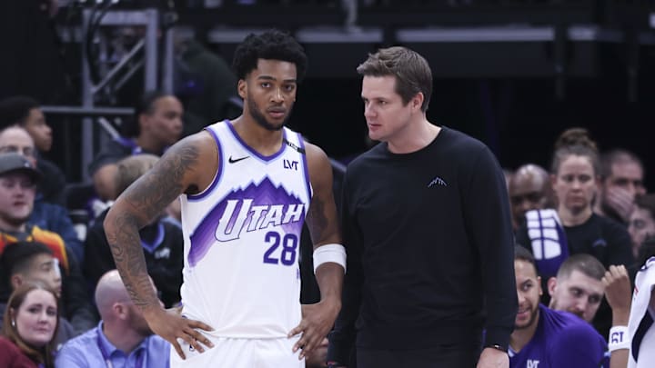 Jan 27, 2026; Salt Lake City, Utah, USA; Utah Jazz forward Brice Sensabaugh (28) and head coach Will Hardy speak during a second-half break in action against the LA Clippers at Delta Center. Mandatory Credit: Rob Gray-Imagn Images Jan 27, 2026; Salt Lake City, Utah, USA; Utah Jazz forward Brice Sensabaugh (28) and head coach Will Hardy speak during a second-half break in action against the LA Clippers at Delta Center. Mandatory Credit: Rob Gray-Imagn Images