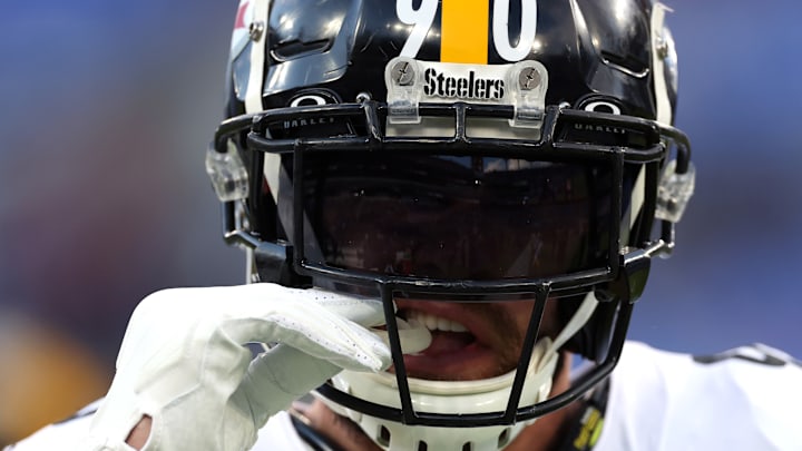 Pittsburgh Steelers v Baltimore Ravens
