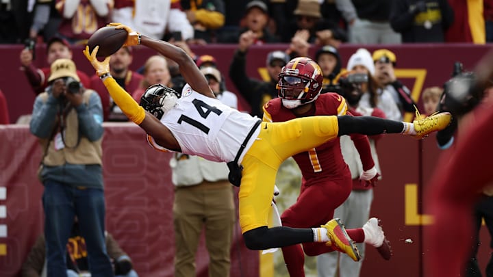 Pittsburgh Steelers v Washington Commanders