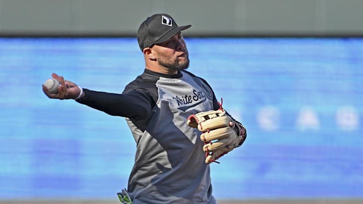 Chicago White Sox third baseman Yoan Moncada (10) warms up prior to a game against the Kansas City Royals at Kauffman Stadium on April 4.