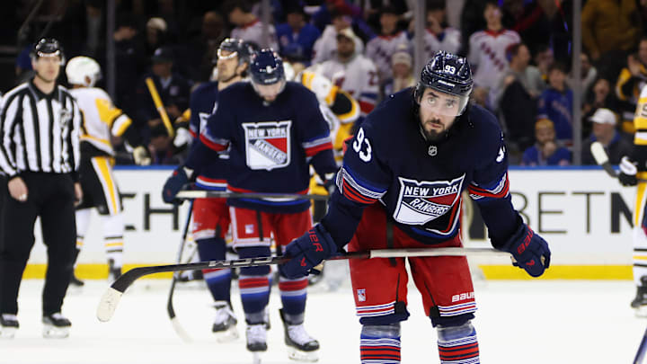 Pittsburgh Penguins v New York Rangers