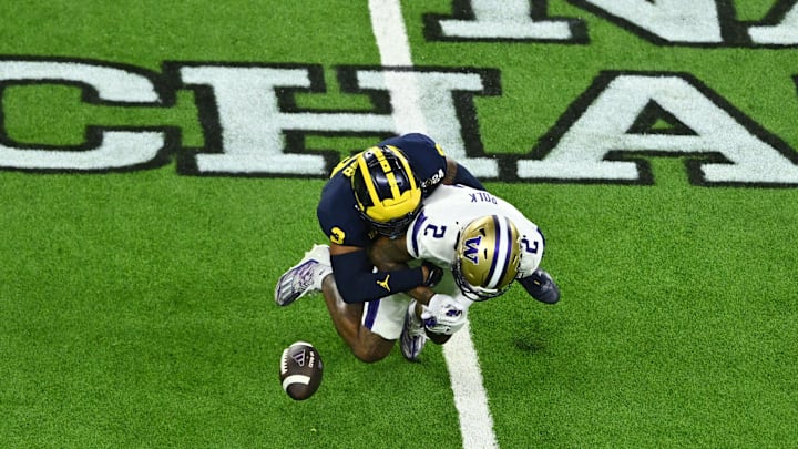 Jan 8, 2024; Houston, TX, USA; Michigan Wolverines defensive back Keon Sabb (3) breaks up a pass
