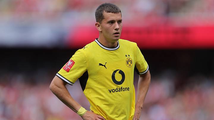 Arsenal FC v Borussia Dortmund - Pre-Season Friendly