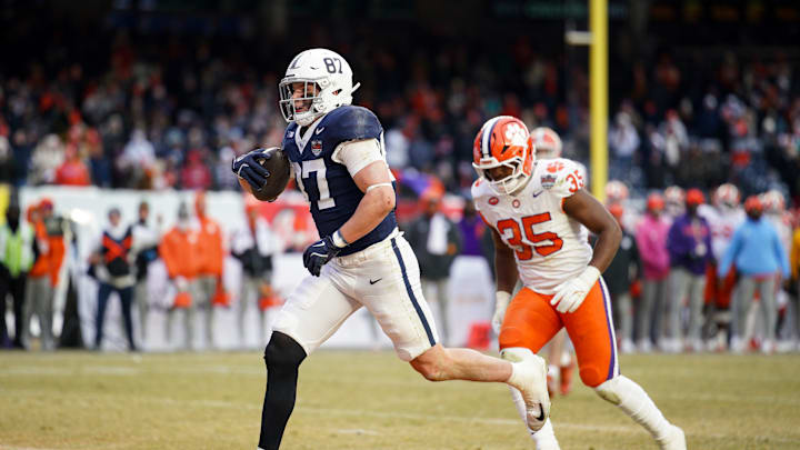2025 Bad Boy Mowers Pinstripe Bowl - Clemson v Penn State