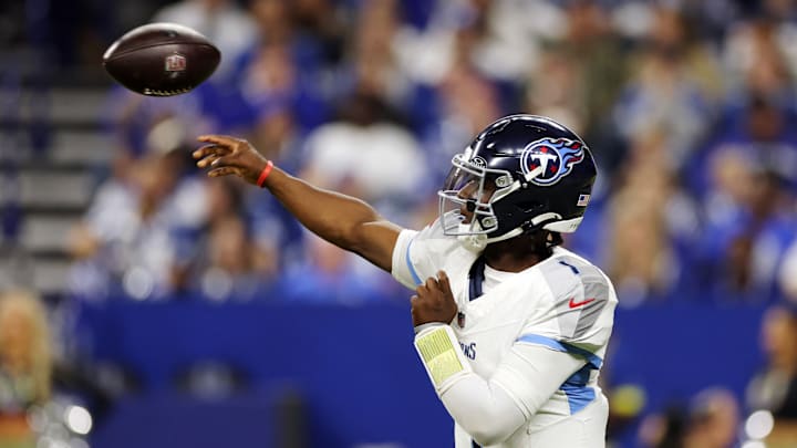 Tennessee Titans v Indianapolis Colts Tennessee Titans v Indianapolis Colts