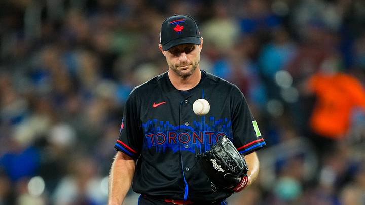 Apr 24, 2026; Toronto, Ontario, CAN; Toronto Blue Jays pitcher Max Scherzer (31) juggles the ball at a MLB game against the Cleveland Guardians at Rogers Centre. Apr 24, 2026; Toronto, Ontario, CAN; Toronto Blue Jays pitcher Max Scherzer (31) juggles the ball at a MLB game against the Cleveland Guardians at Rogers Centre.