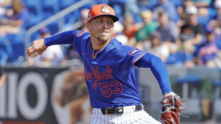 Feb 23, 2025; Port St. Lucie, Florida, USA; New York Mets pitcher Tyler Zuber (53) throws a pitch during the third inning against the Miami Marlins at Clover Park. Mandatory Credit: Reinhold Matay-Imagn Images Feb 23, 2025; Port St. Lucie, Florida, USA; New York Mets pitcher Tyler Zuber (53) throws a pitch during the third inning against the Miami Marlins at Clover Park. Mandatory Credit: Reinhold Matay-Imagn Images