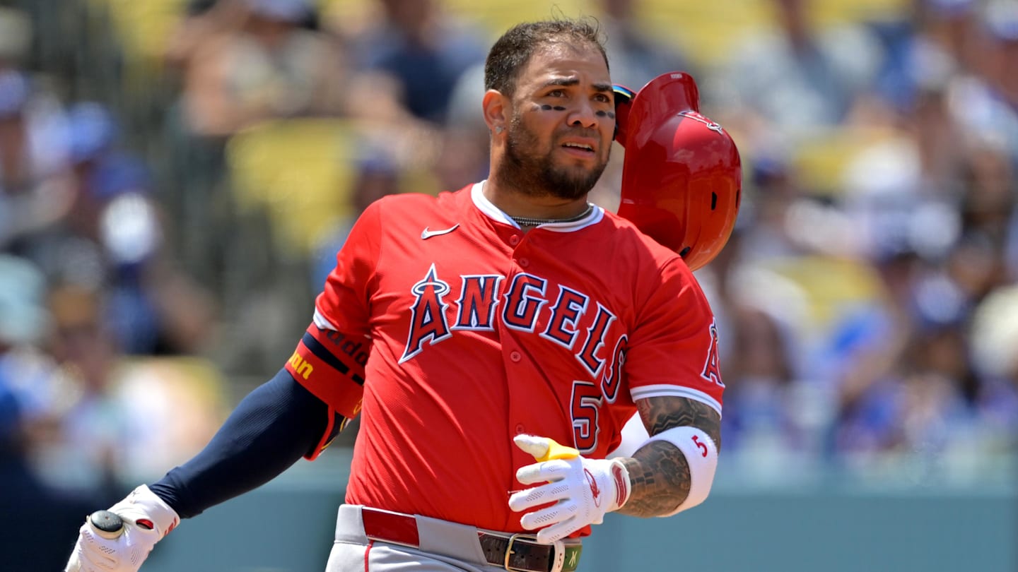 Angels' Yoan Moncada Breaks Silence After Being Placed on Injured List