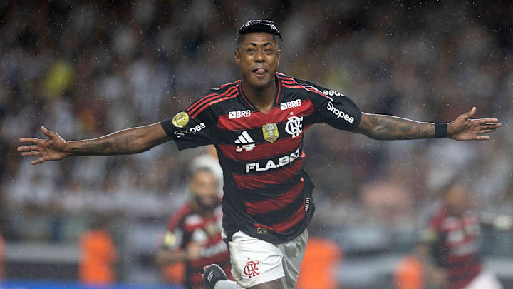 Bruno Henrique costuma ser decisivo em clássicos