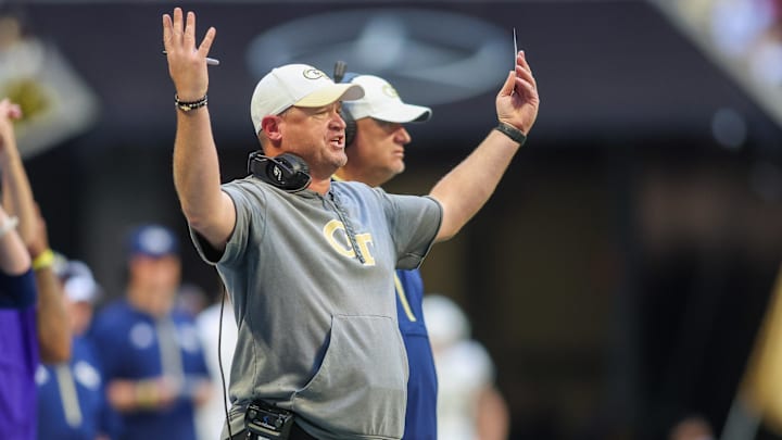 Oct 19, 2024; Atlanta, Georgia, USA; Georgia Tech Yellow Jackets head coach Brent Key shows emotion on the sideline against the Notre Dame Fighting Irish in the first quarter at Mercedes-Benz Stadium. Mandatory Credit: Brett Davis-Imagn Images Oct 19, 2024; Atlanta, Georgia, USA; Georgia Tech Yellow Jackets head coach Brent Key shows emotion on the sideline against the Notre Dame Fighting Irish in the first quarter at Mercedes-Benz Stadium. Mandatory Credit: Brett Davis-Imagn Images