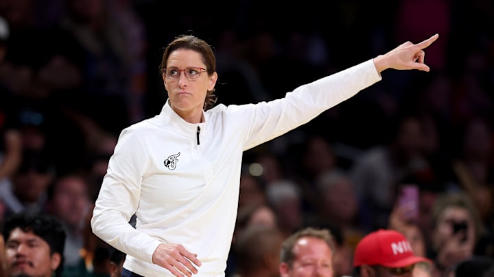 Indiana Fever v Los Angeles Sparks