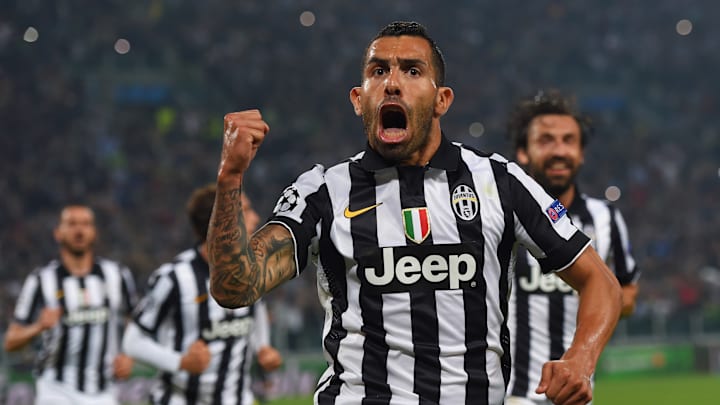 Carlos Tevez devient pour la première fois de sa carrière entraineur