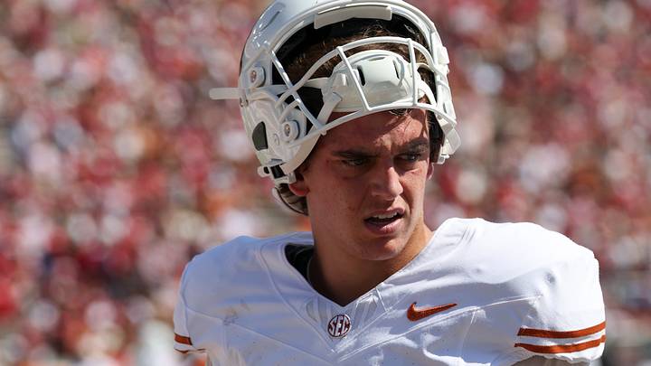COLLEGE FOOTBALL: OCT 10 Texas vs Oklahoma COLLEGE FOOTBALL: OCT 10 Texas vs Oklahoma
