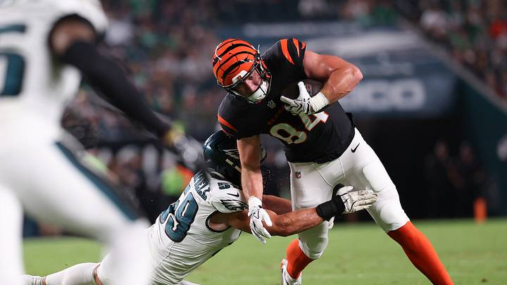 Aug 28, 2026; Philadelphia, Pennsylvania, USA; Cincinnati Bengals tight end Jack Endries (84) and Philadelphia Eagles linebacker Chance Campbell (59) in action during the first quarter at Lincoln Financial Field. Mandatory Credit: Bill Streicher-Imagn Images Aug 28, 2026; Philadelphia, Pennsylvania, USA; Cincinnati Bengals tight end Jack Endries (84) and Philadelphia Eagles linebacker Chance Campbell (59) in action during the first quarter at Lincoln Financial Field. Mandatory Credit: Bill Streicher-Imagn Images