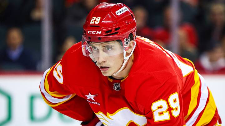 Samuel Honzek of the Calgary Flames