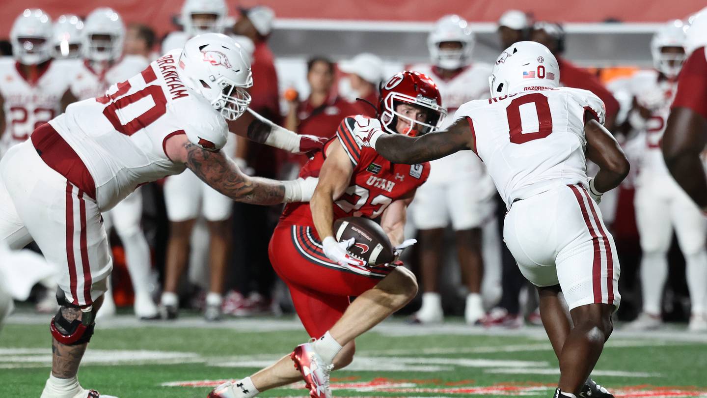 Lack Of A Run Game Once Again The Root Of Arkansas' Offensive Issues In Loss To Utah