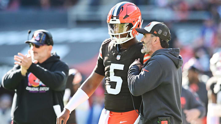 Oct 27, 2024; Cleveland, Ohio, USA; Cleveland Browns head coach Kevin Stefanski talks to quarterback Jameis Winston (5) during the second half against the Baltimore Ravens at Huntington Bank Field.