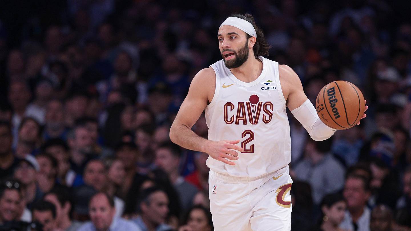 Cavaliers Should Pump Brakes on Extensions for Strus, Porter Jr.