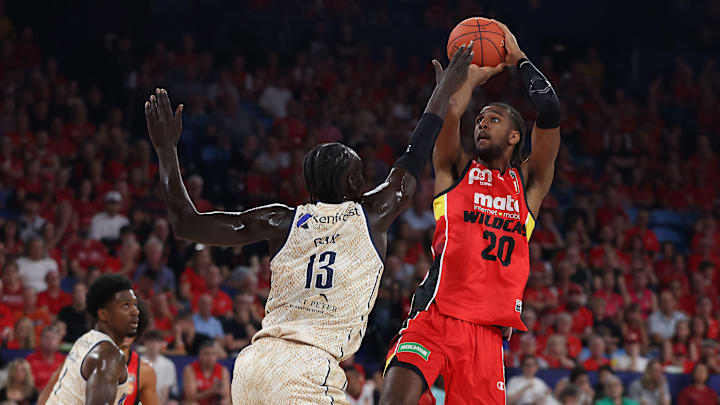 NBL Rd 8 - Perth Wildcats v Cairns Taipans