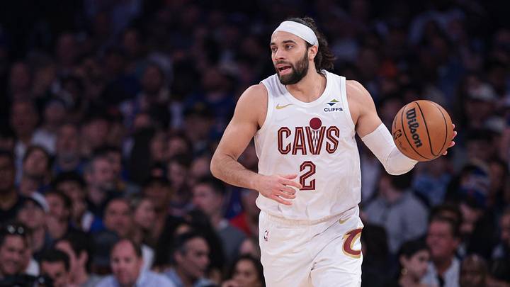 May 21, 2026; New York, New York, USA; Cleveland Cavaliers guard Max Strus (2) dribbles up court against the New York Knicks during the second quarter of the eastern conference finals of the 2026 NBA playoffs at Madison Square Garden. Mandatory Credit: Vincent Carchietta-Imagn Images May 21, 2026; New York, New York, USA; Cleveland Cavaliers guard Max Strus (2) dribbles up court against the New York Knicks during the second quarter of the eastern conference finals of the 2026 NBA playoffs at Madison Square Garden. Mandatory Credit: Vincent Carchietta-Imagn Images