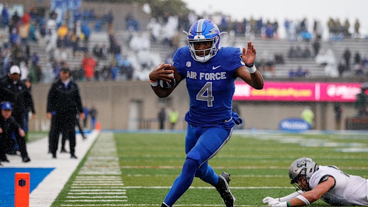 Sep 10, 2022; Colorado Springs, Colorado, USA; Air Force Falcons quarterback Haaziq Daniels (4) runs
