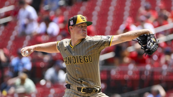 Jul 27, 2025; St. Louis, Missouri, USA;  San Diego Padres starting pitcher Stephen Kolek (32) pitches against the St. Louis Cardinals during the first inning at Busch Stadium. Mandatory Credit: Jeff Curry-Imagn Images