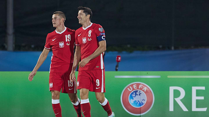 Zwei, die sich aus der polnischen Nationalmannschaft kennen: Jakub Kaminski (links) und Robert Lewandowski (rechts).