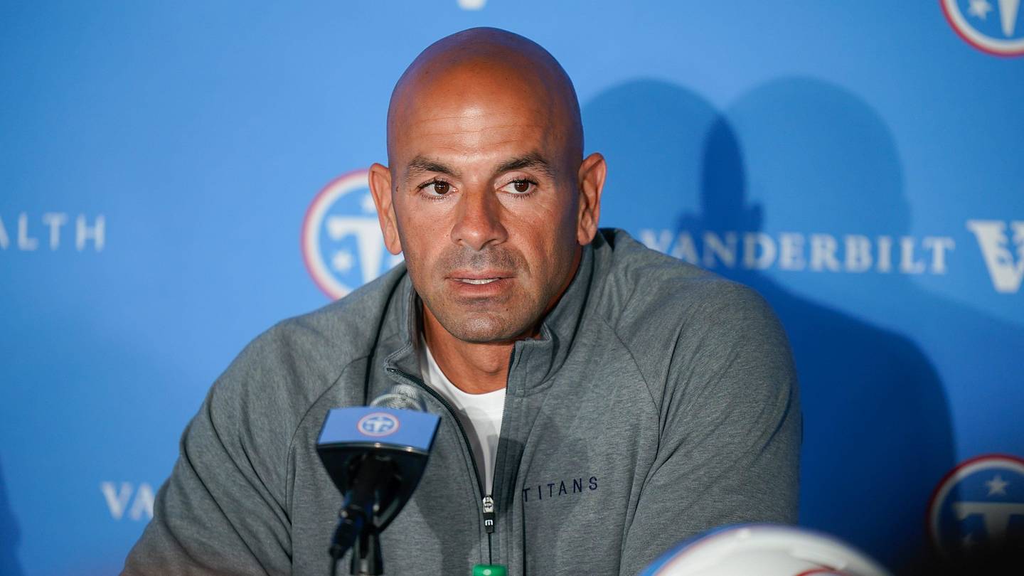 Titans Waive Six Players Ahead of 2026 Rookie Minicamp