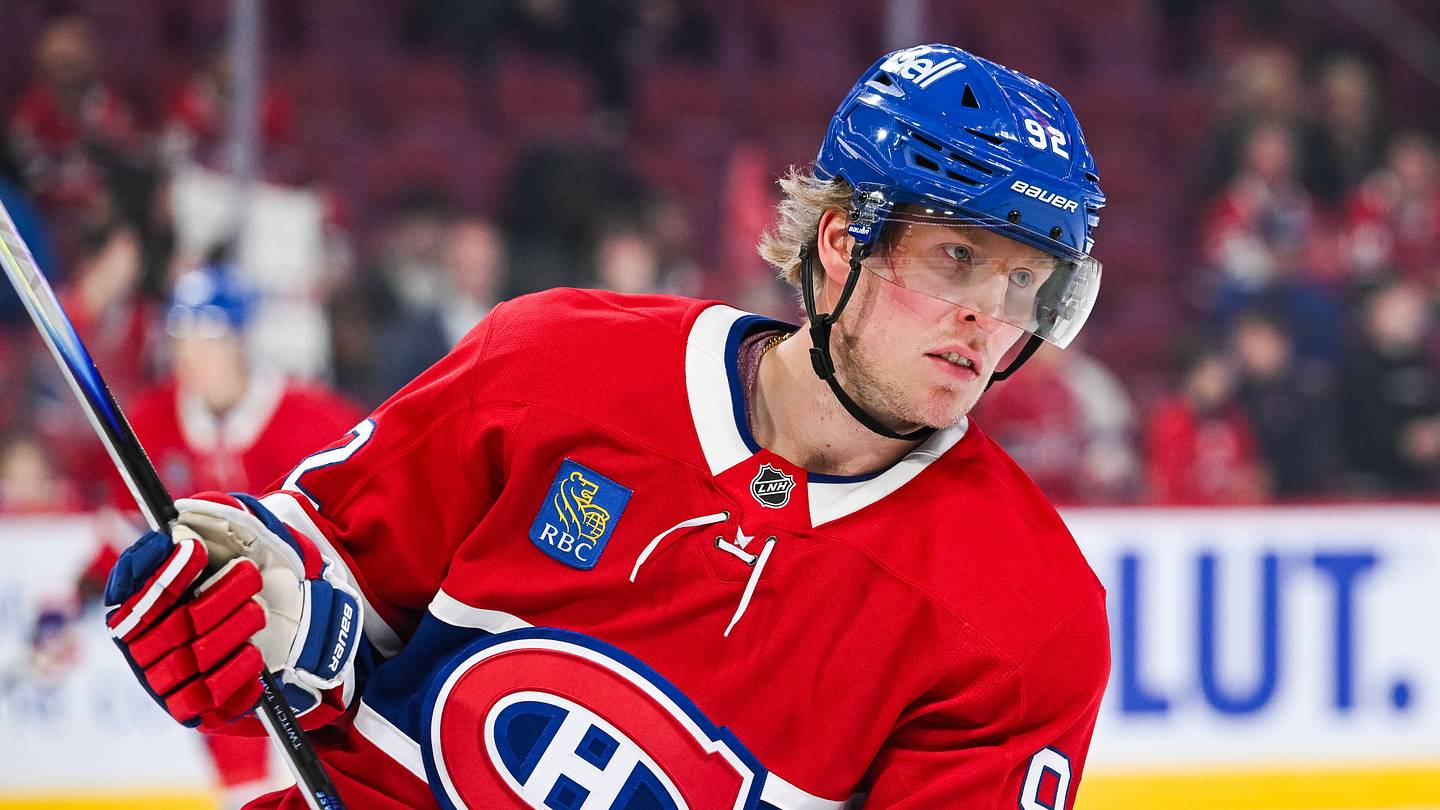 Why Bryan Hayes doesn't buy the Leafs' Patrik Laine rumors