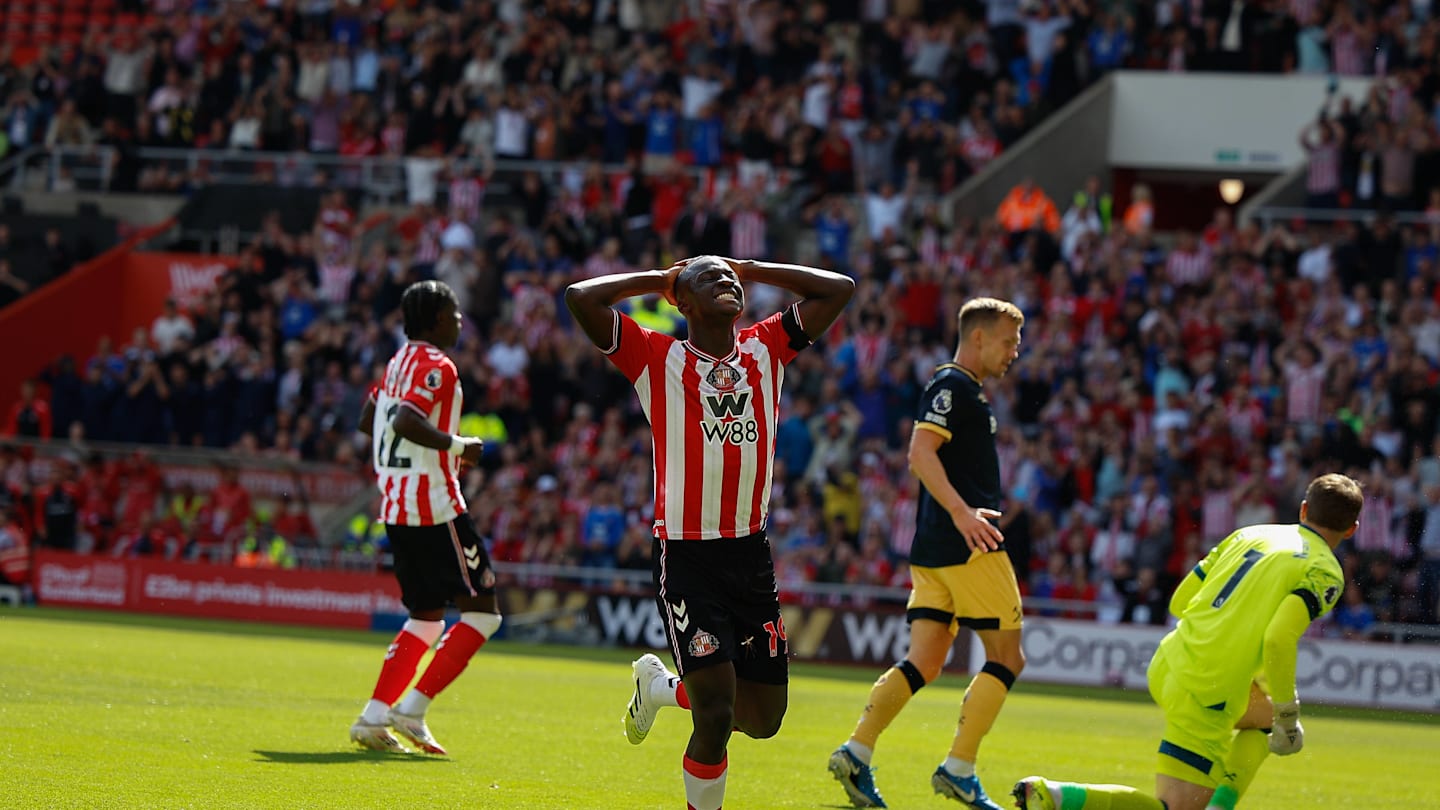Sunderland Midfielder Habib Diarra Out Until December After Groin Injury