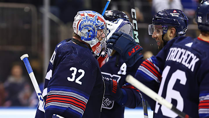 Los Angeles Kings v New York Rangers