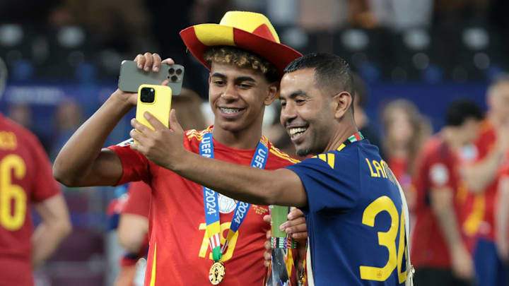 Yamal celebraba con su padre el título de la Eurocopa