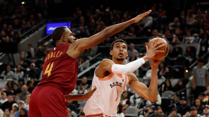 Cleveland Cavaliers v San Antonio Spurs