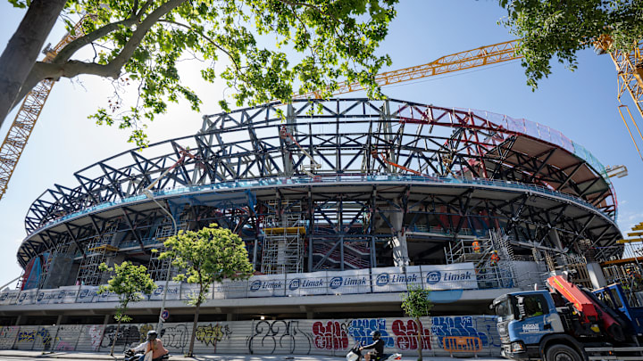 FBL-BARCELONA-STADIUM-CONSTRUCTION