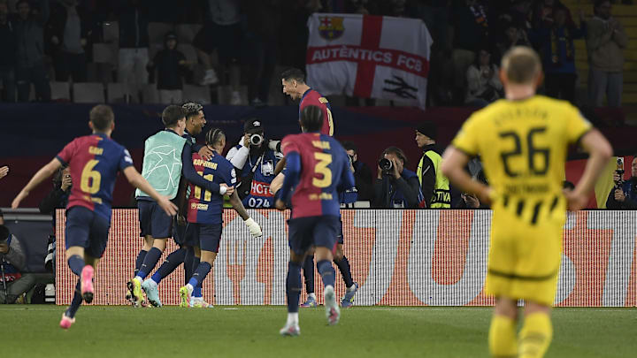 FC Barcelona v Borussia Dortmund - UEFA Champions League